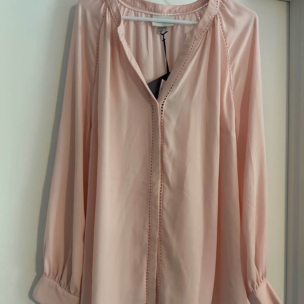 BRAND NEW Ava & Viv Pink Blouse